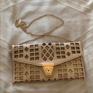 Tan crossbody purse